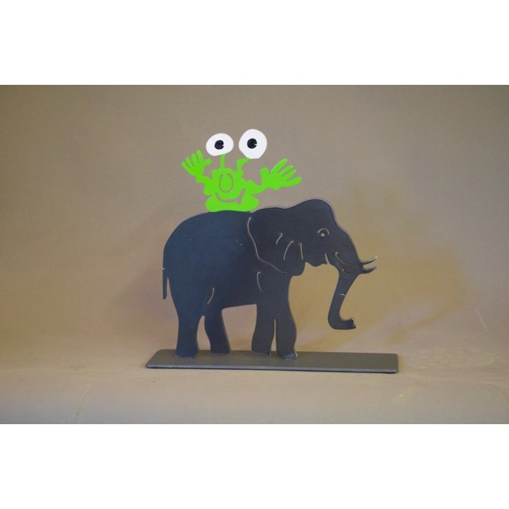 Elefant mit Monster | Patrick Preller - Bild 1
